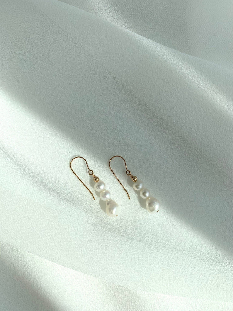 MELODY drop pearl earrings